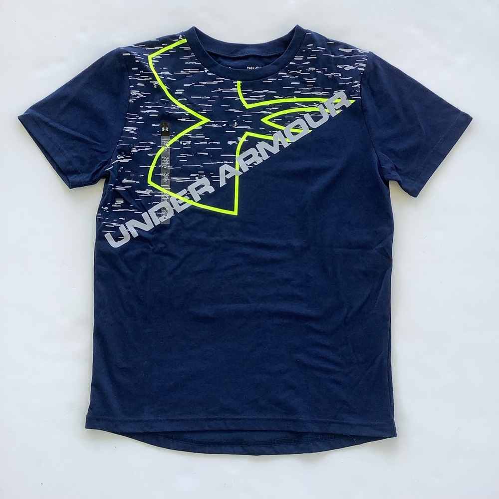 NWT Under Armour Navy Tee